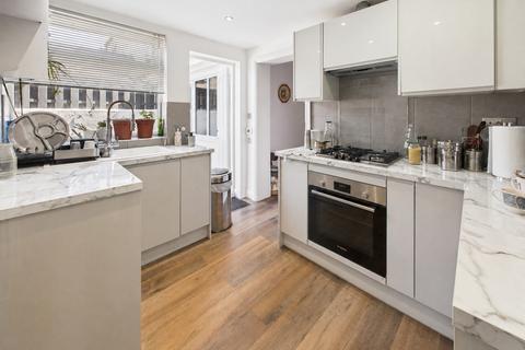 4 bedroom semi-detached house for sale, Willoughby Road, Langley, Berkshire, SL3