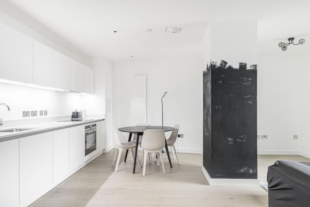Apartment in London - View 4