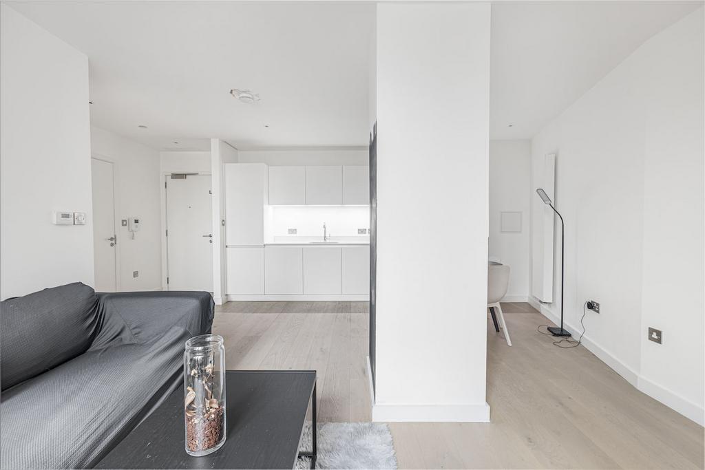 Apartment in London - View 5