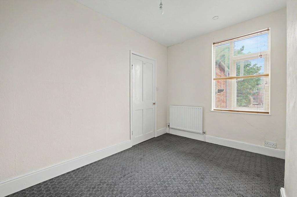 House in Leicester - More