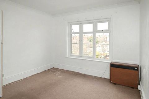 4 bedroom detached house for sale, Bournemouth BH9