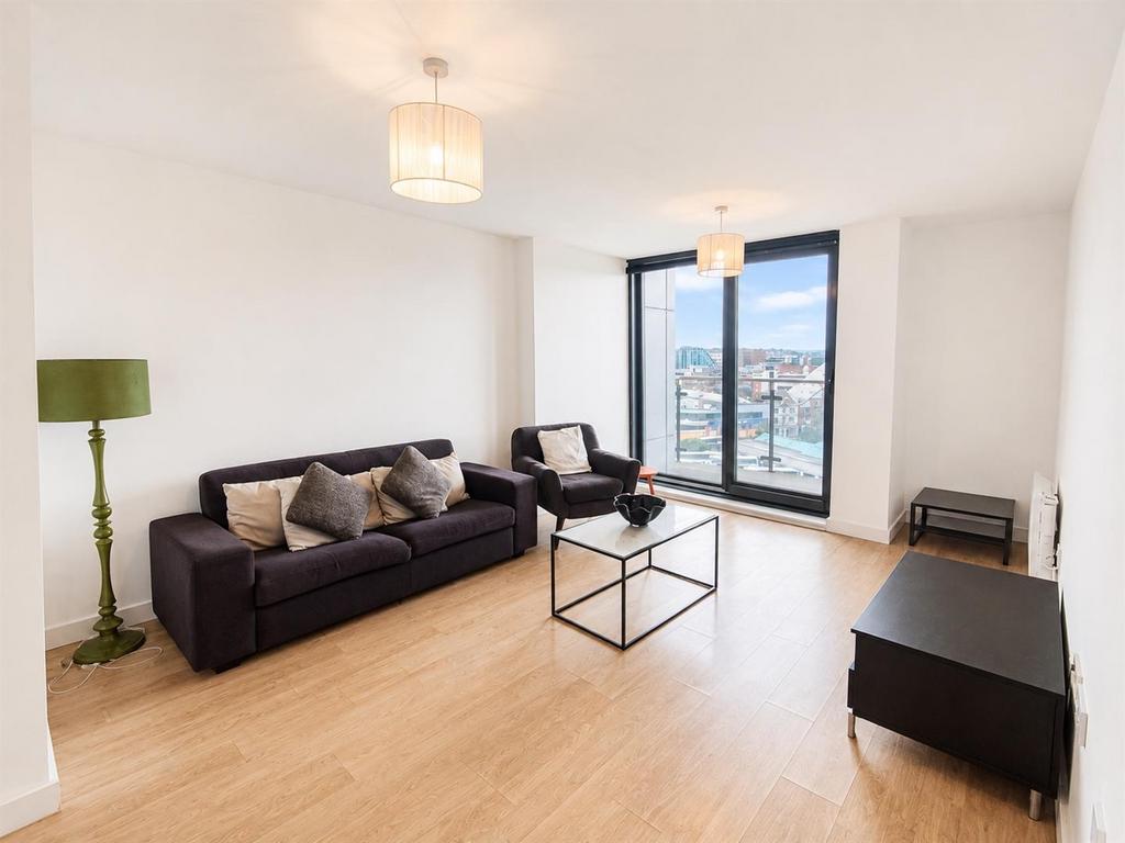 Apartment in Leeds - View 3