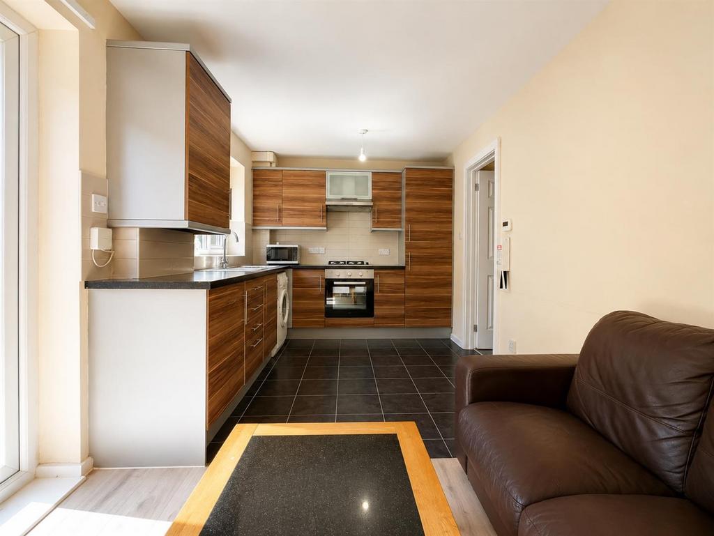 House in Sheffield - View 3