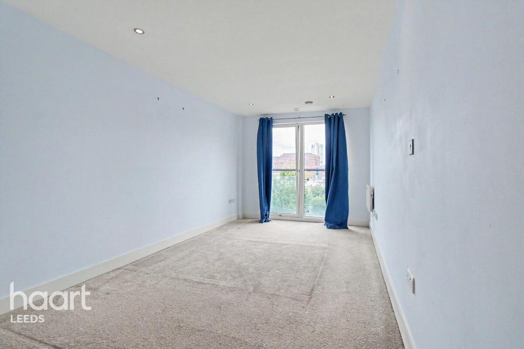 Apartment in Leeds, Steander, Richmond Hill - More