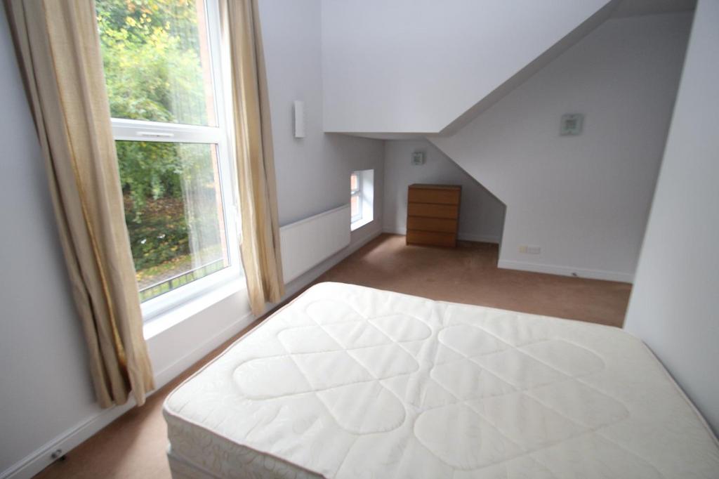 Apartment in West Yorkshire - View 5