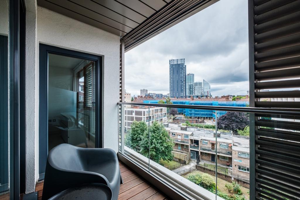 Apartment in London - View 3