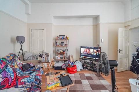 1 bedroom flat for sale, High Street, Frodsham WA6