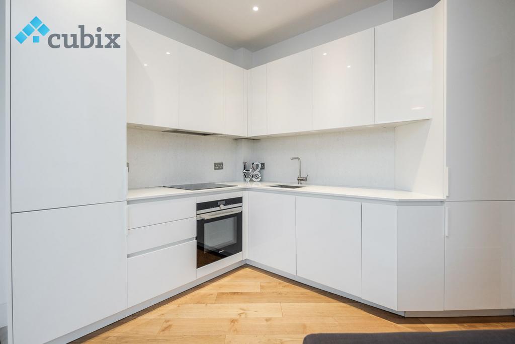 Apartment in London, Bermondsey Village, Walworth - More
