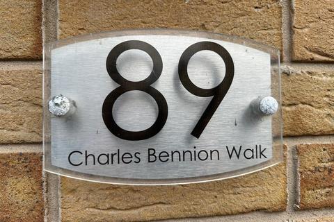4 bedroom end of terrace house to rent, Charles Bennion Walk, Leicester