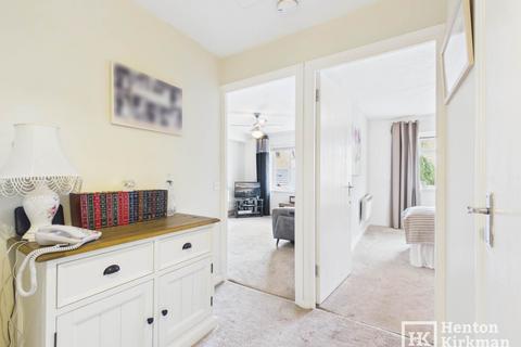 1 bedroom retirement property for sale, Allington Court, Billericay