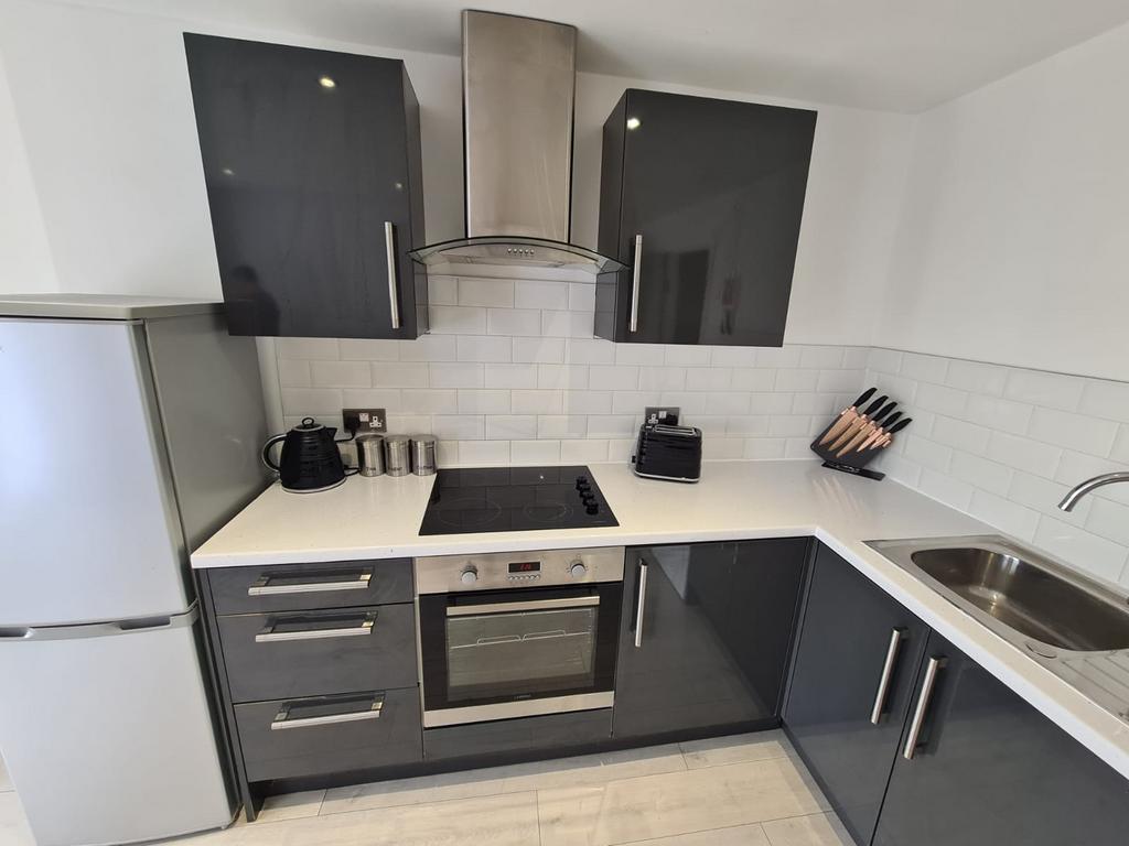Apartment in Wavertree - View 2