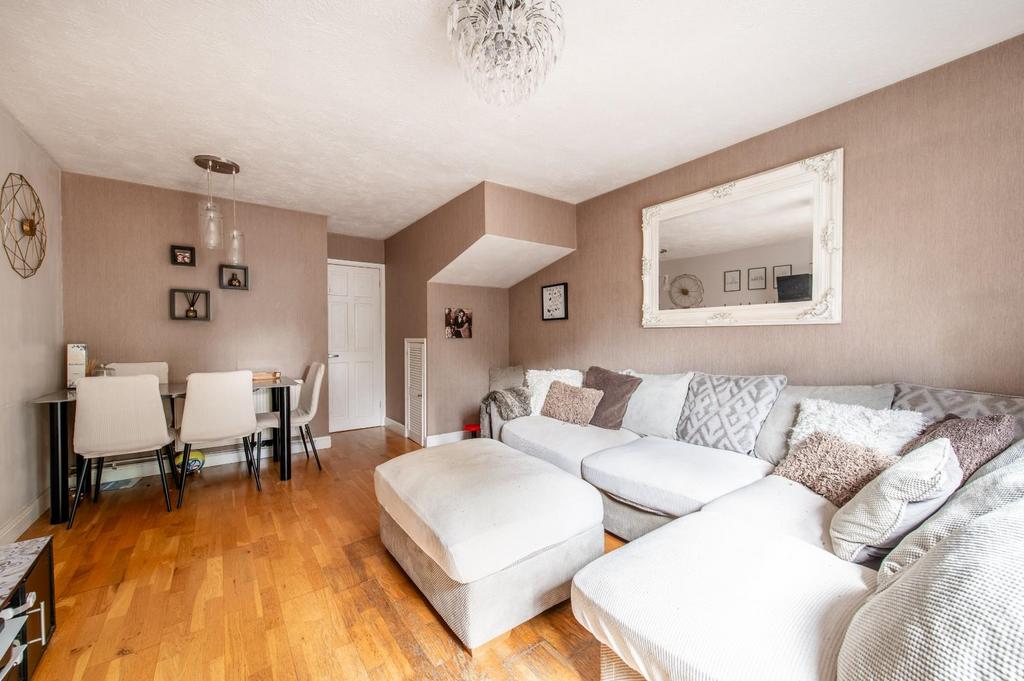 House in Dartford - View 4