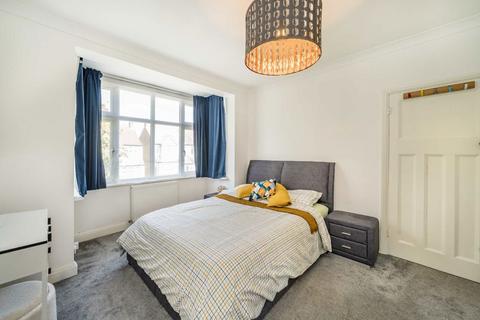 4 bedroom house for sale, Northborough Road, London