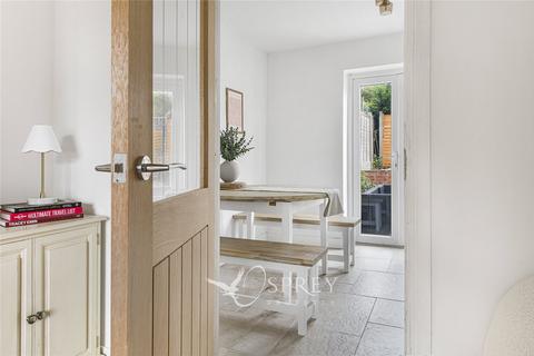 3 bedroom semi-detached house for sale, Cornwall Place, Melton Mowbray, Leicestershire