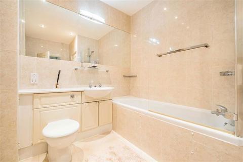 1 bedroom flat for sale, Aldersgate Street, London EC1A
