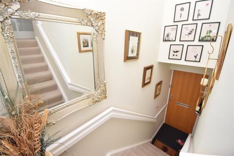 1 bedroom retirement property for sale, 15 Argyle Court, Inverness