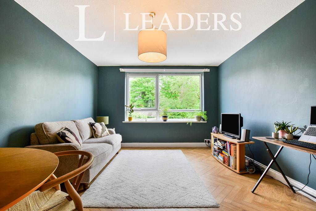Apartment in St. Andrews Road - View 4