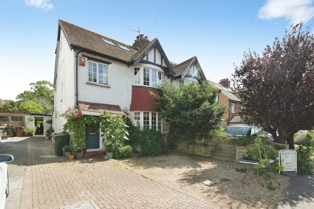 Carden Avenue, Brighton