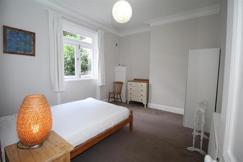 2 bedroom apartment to rent, Old Dover Road, Canterbury CT1