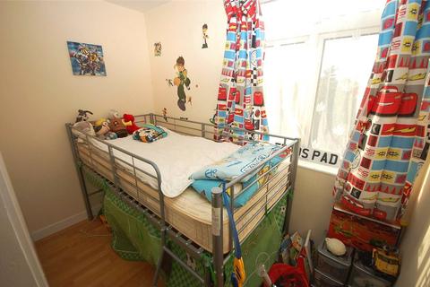 1 bedroom apartment for sale, Chatterford End, Basildon, Essex, SS14