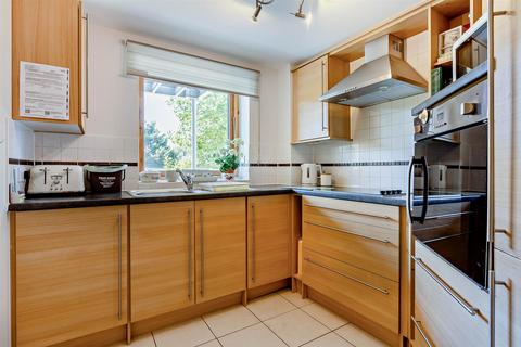 1 bedroom apartment for sale, Ellisfields Court, Mount St, Taunton, TA1 3SS