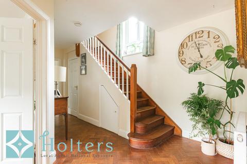 4 bedroom detached house for sale, Woodhouse Close, Penybont Road, Knighton