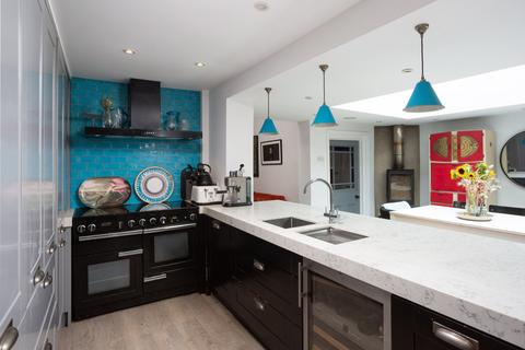 5 bedroom terraced house for sale, Holgate Road, York, North Yorkshire, YO24