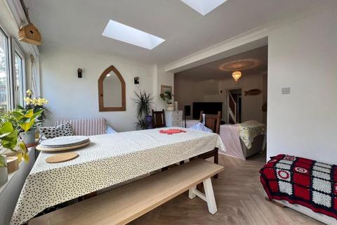2 bedroom semi-detached house for sale, 15 Elm Close, Haverhill, Suffolk CB9 9HY