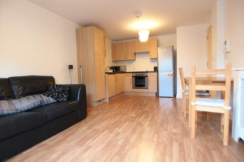 1 bedroom apartment to rent, Murray Grove, London