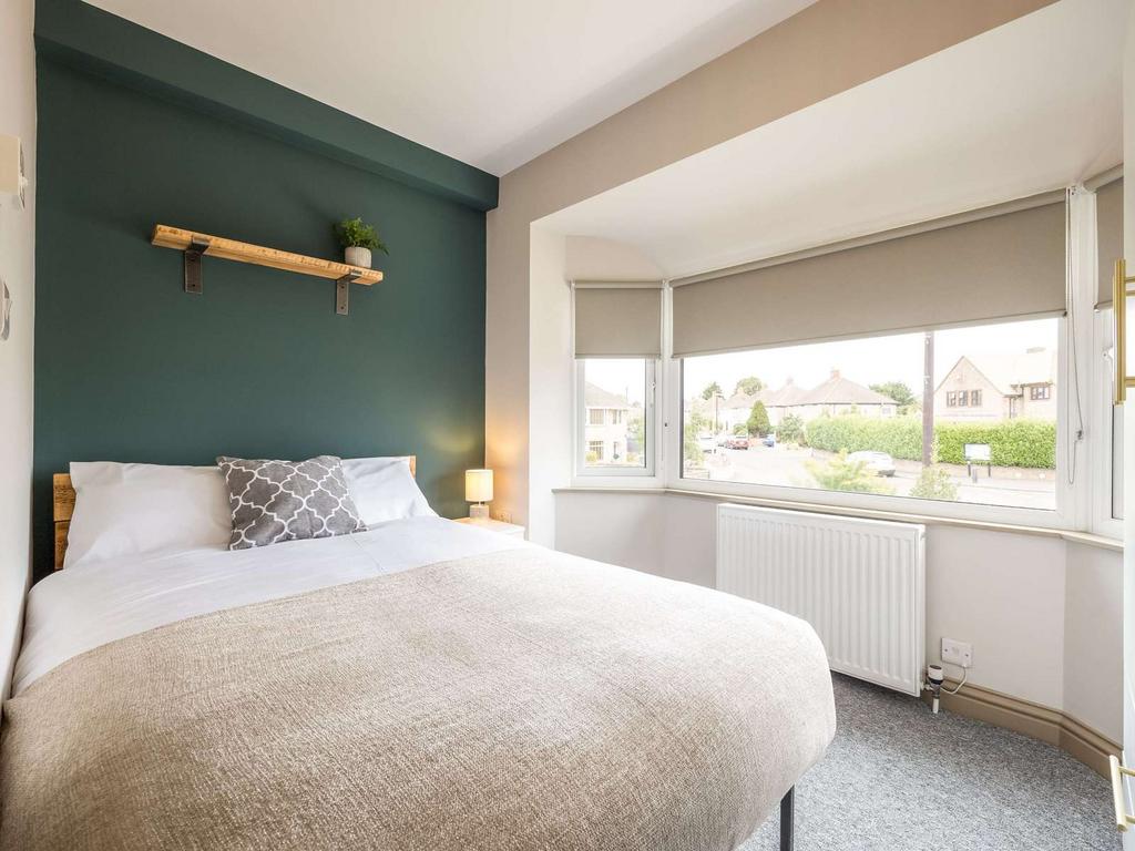 11 Glebelands, Headington OX3