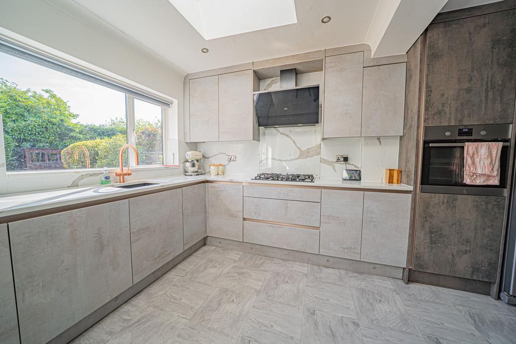 House in Solihull - View 3