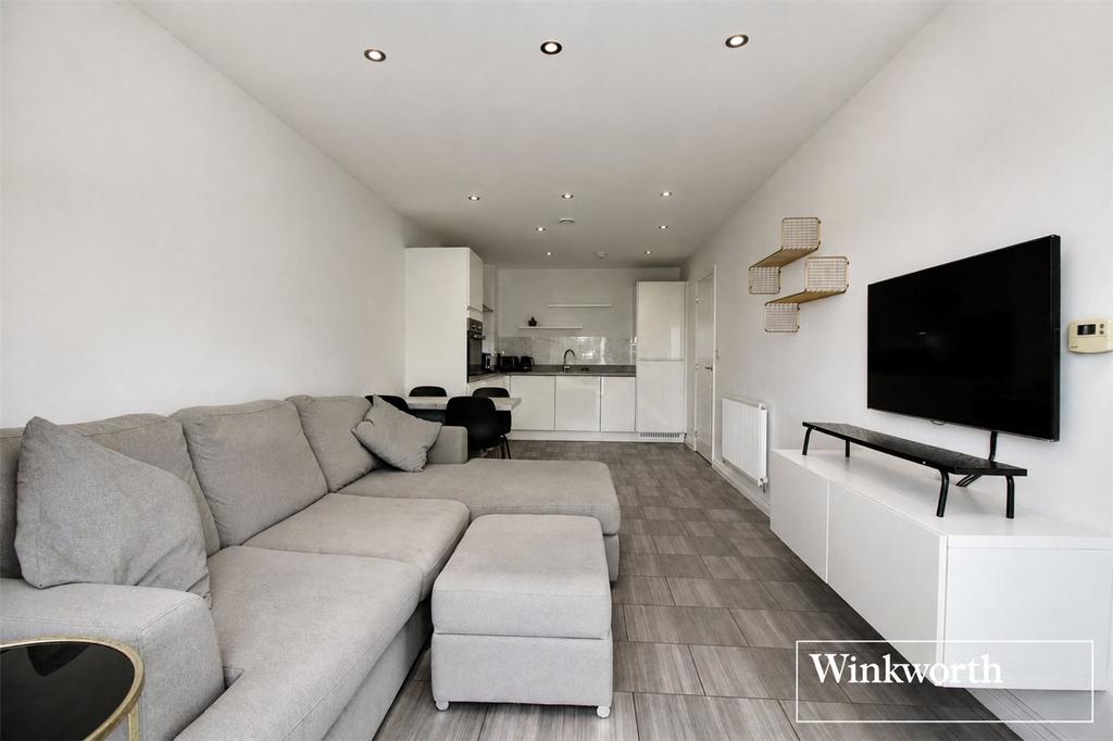 Apartment in Hertfordshire - View 2