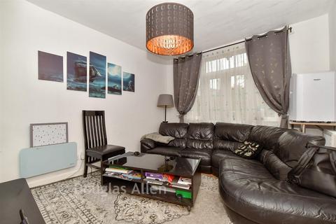 undefined, Seaforth Gardens, Woodford Green IG8