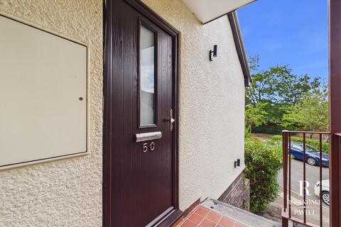 Studio for sale, Chancellor Gardens, South Croydon, CR2