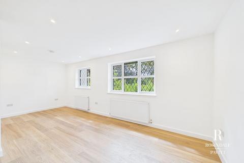 Studio for sale, Chancellor Gardens, South Croydon, CR2
