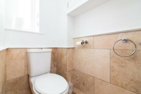 4 bedroom detached house to rent, High Street, Kegworth, Derby, Leicestershire, DE74