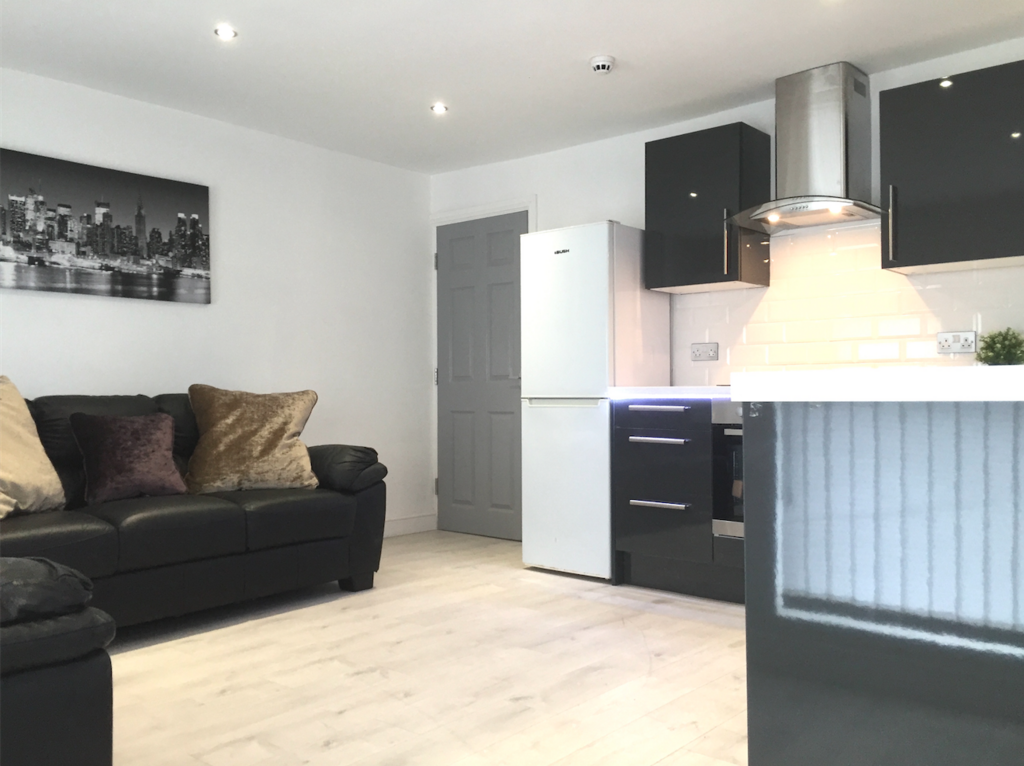 Apartment in Liverpool - View 4