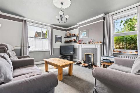 4 bedroom detached house for sale, The Green, Stotfold, SG5 4DG