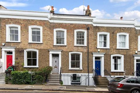 Queens Head Street, London N1