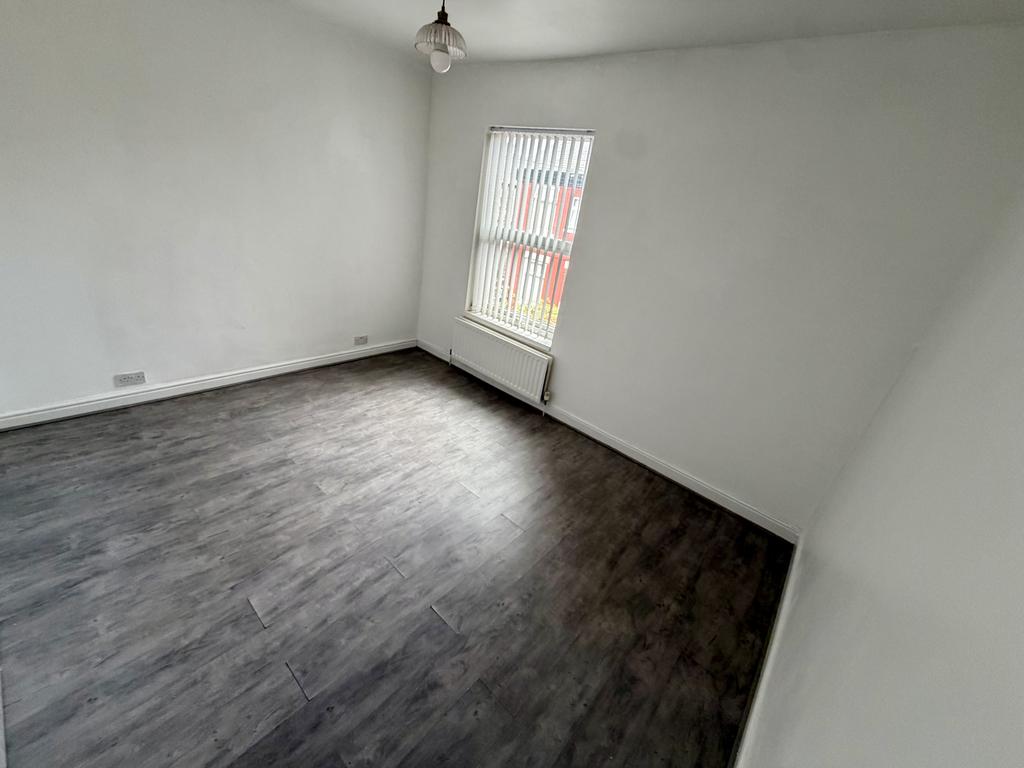 House in MANCHESTER - View 3