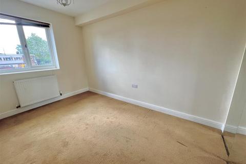 2 bedroom apartment to rent, Oakland Mews, Heath End Road, Nuneaton