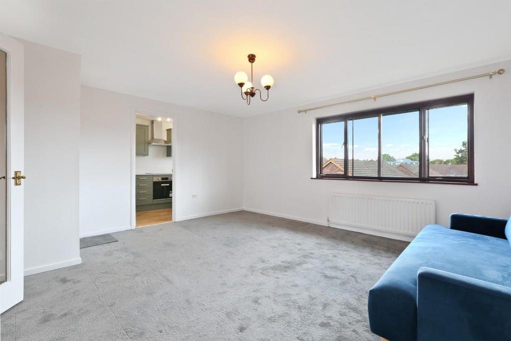 Apartment in London - View 3