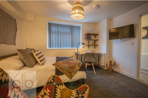 1 bedroom in a house share to rent, Cornwall Road, Coventry
