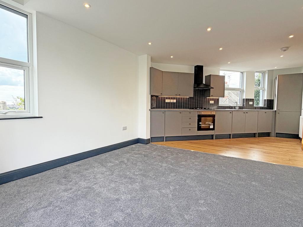Apartment in Brighton - View 4