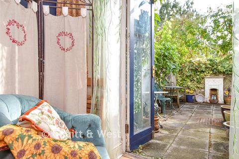 2 bedroom terraced house for sale, Station Road, Preston, East Sussex