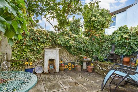 2 bedroom terraced house for sale, Station Road, Preston, East Sussex