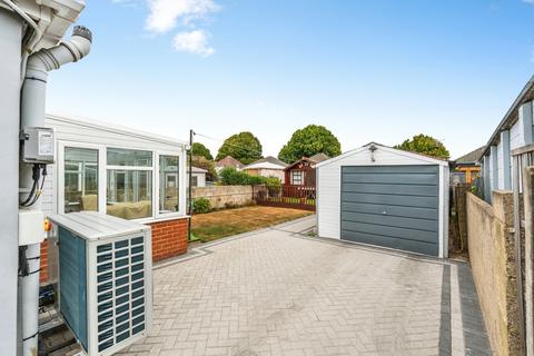 3 bedroom bungalow for sale, Westover Road, Old Redbridge, Southampton, Hampshire, SO16