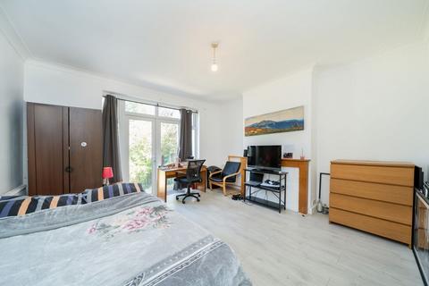 9 bedroom semi-detached house for sale, Haycroft Gardens, London NW10
