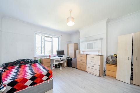 9 bedroom semi-detached house for sale, Haycroft Gardens, London NW10