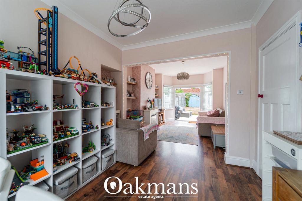 House in Birmingham, West Midlands - More
